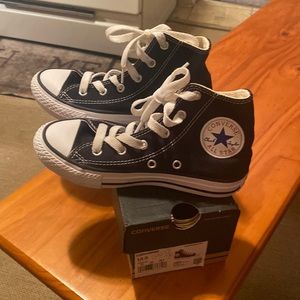 Kids converse high tops